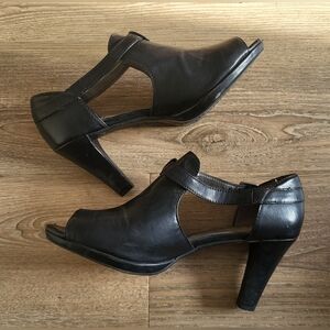 Life Stride By Soft System Women's Heels